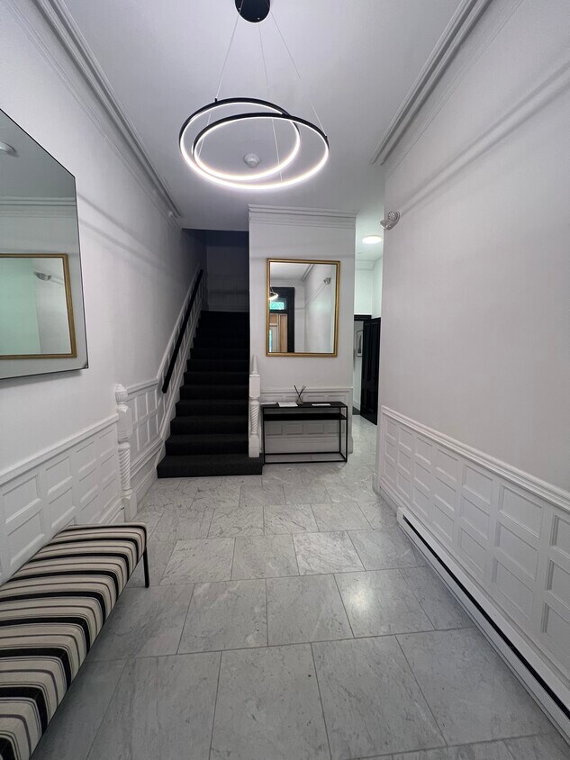 Foto principal - 238 Marlborough St