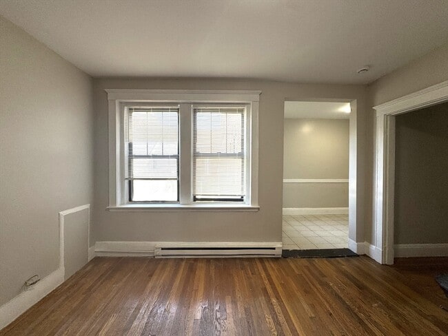 Building Photo - 15 Huss Ct