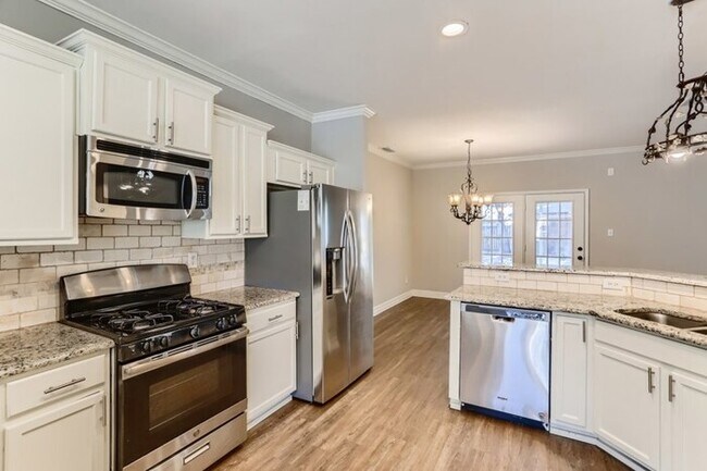 Foto del edificio - 265 Brookdale Dr, Little Elm, TX, 75068