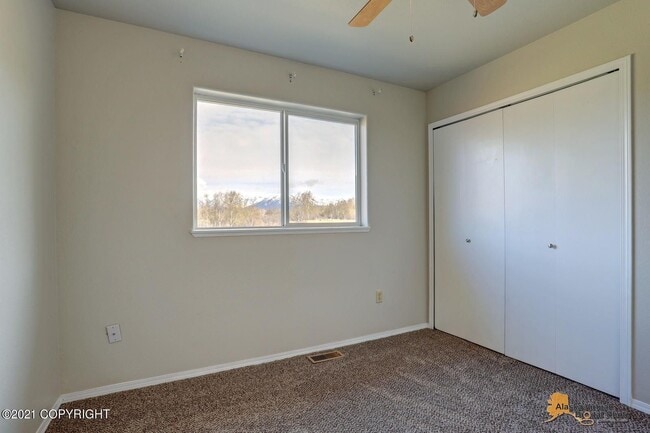 Building Photo - 1440 S Williwaw Dr