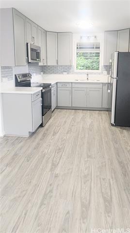 Building Photo - 41-978B Waikupanaha St