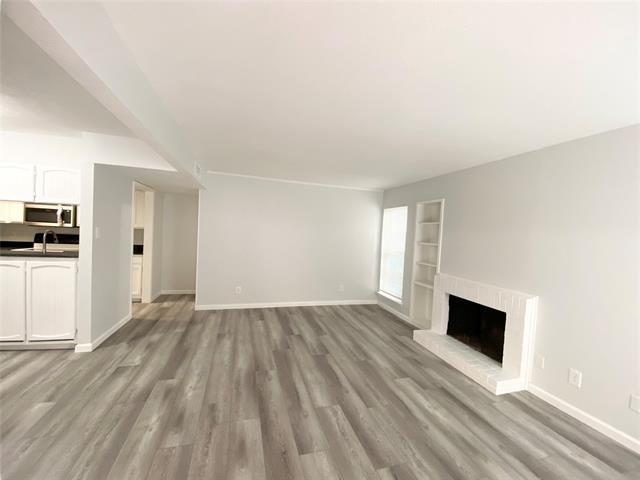 Foto del edificio - 12816 Midway Rd