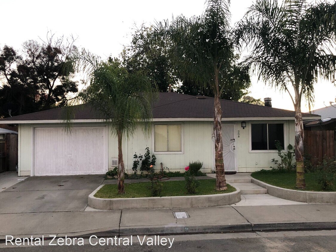 3 br, 2 bath House 204 Colony Ln House Rental in Merced, CA