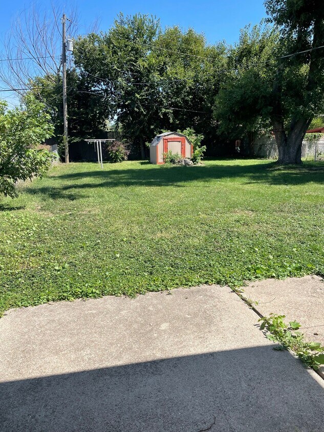 Building Photo - 7815 N 28th Ave