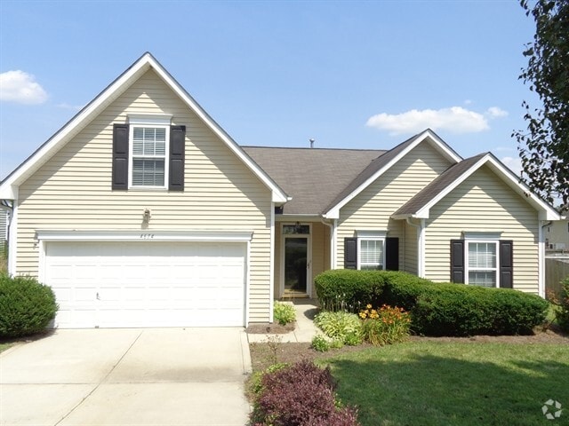 Building Photo - 4614 Sahalee Ln