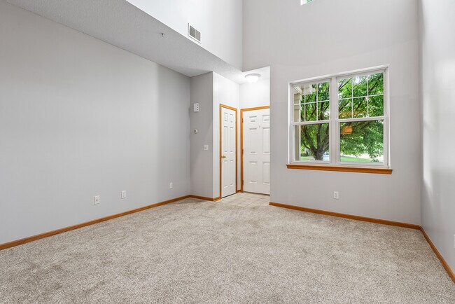 Foto del edificio - 5020 Holly Ln N