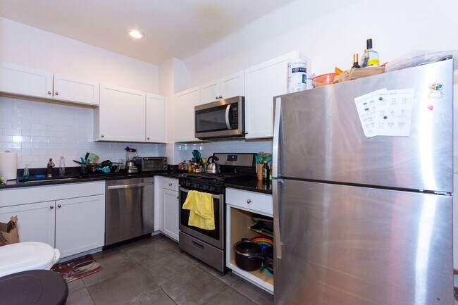 Foto del edificio - Brighton Ave 4bed in Allston available $4400