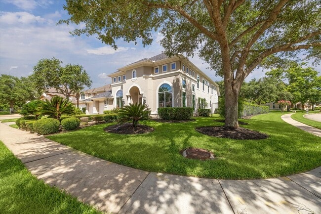 Foto del edificio - 5215 Eagle Pointe Ct
