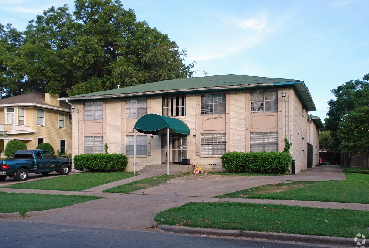 Primary Photo - 5015 Junius St