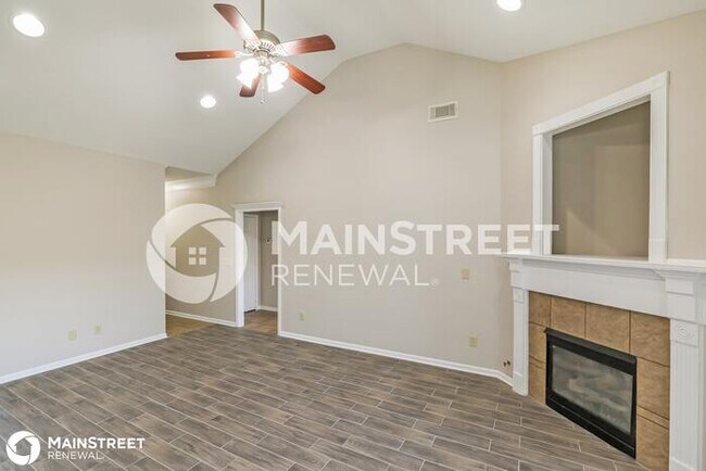 Foto del edificio - 5024 EASTON LN, NORTHPORT, AL 35475