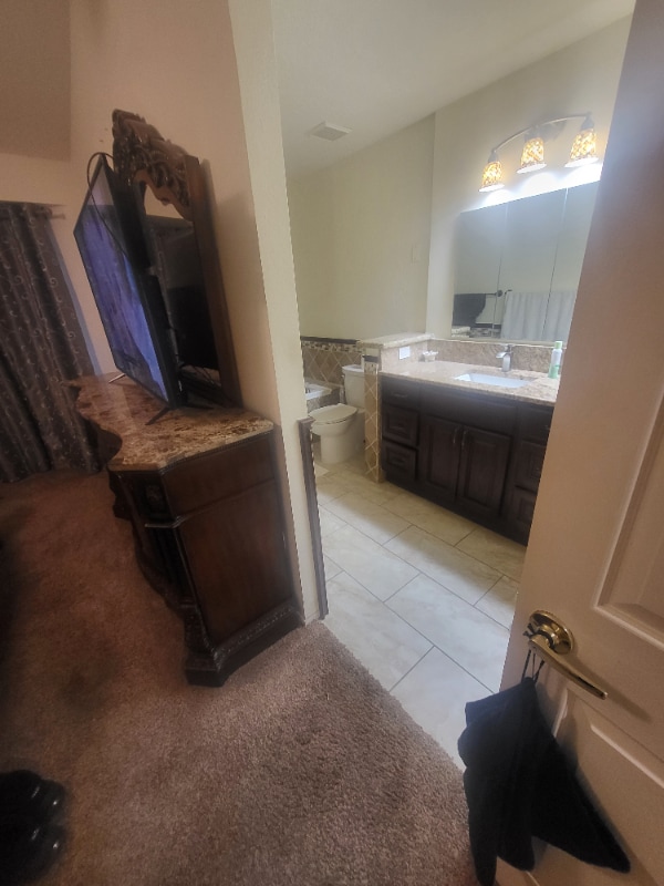 Building Photo - 9436 Quail Ridge Dr