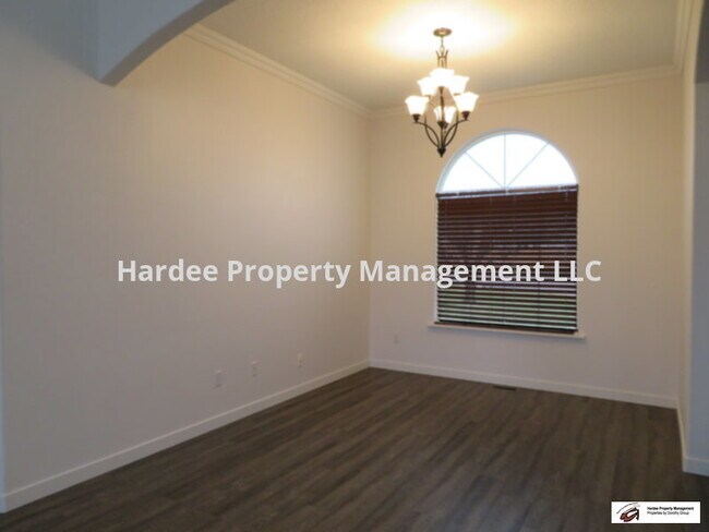 Foto del edificio - 858 W Horizon Way