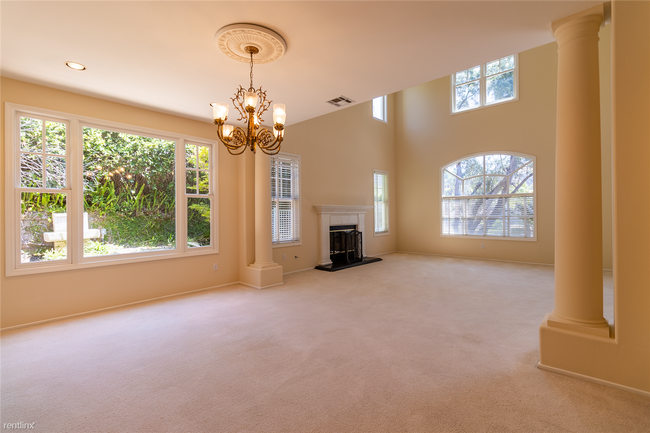 Building Photo - 5 br, 5 bath House - 7635 Graystone Drive