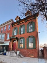 Building Photo - 135 S Duke St