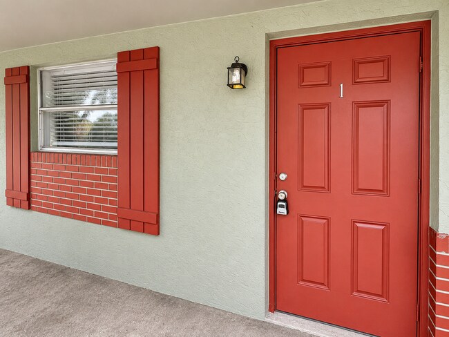Foto del edificio - 500 NW 35th St