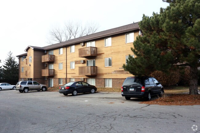 grand avenue apartments rentals west des moines ia apartments com