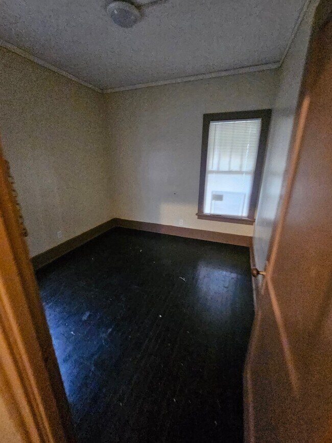 Foto del edificio - 797 Ogden Ave