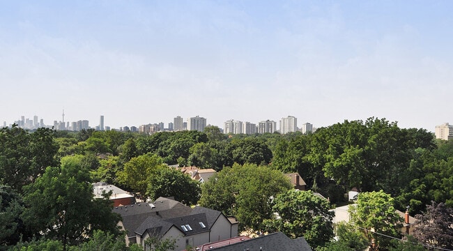 Building Photo - Davisville Tower