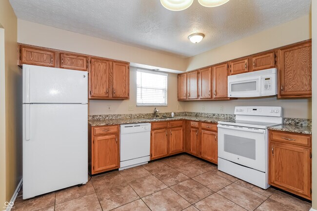 Building Photo - 7727 Maradona Dr S