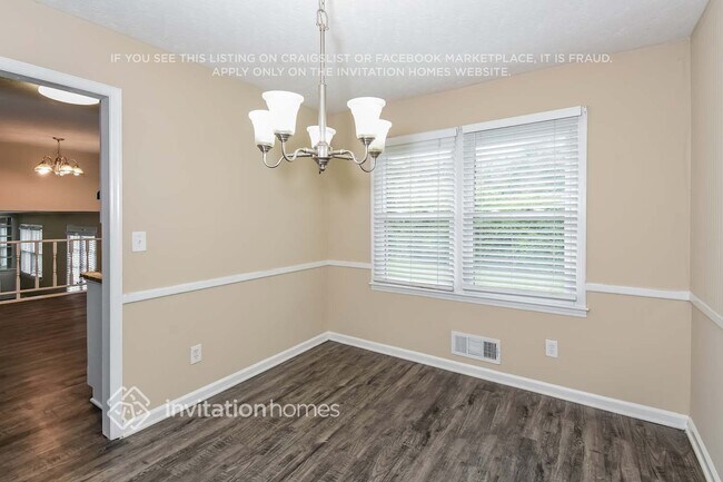 Foto del edificio - 981 Flagg Way NW