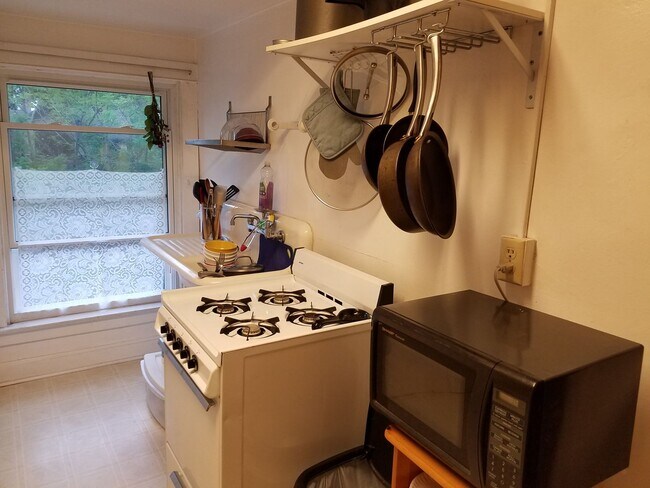 Foto del edificio - 1259 Spaight St