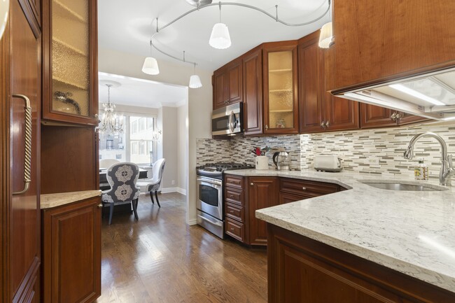 Foto del edificio - Pristine spacious two bedroom home!