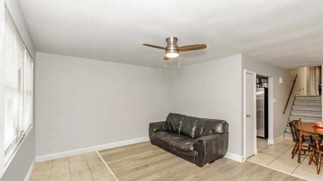 Foto del edificio - 5141 S Carpenter St