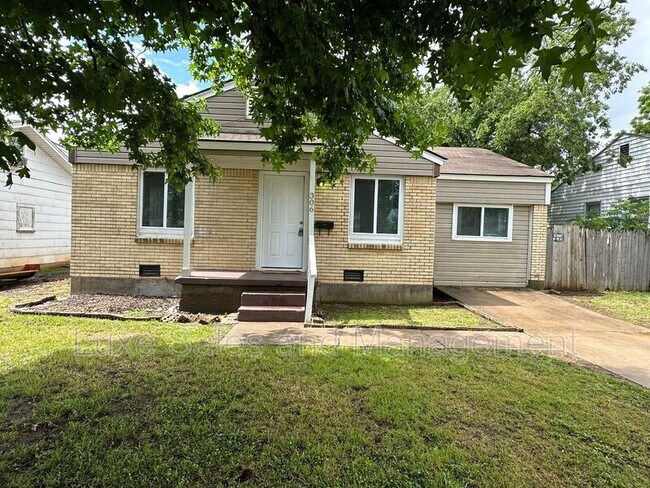 Foto del edificio - 306 E Key Blvd