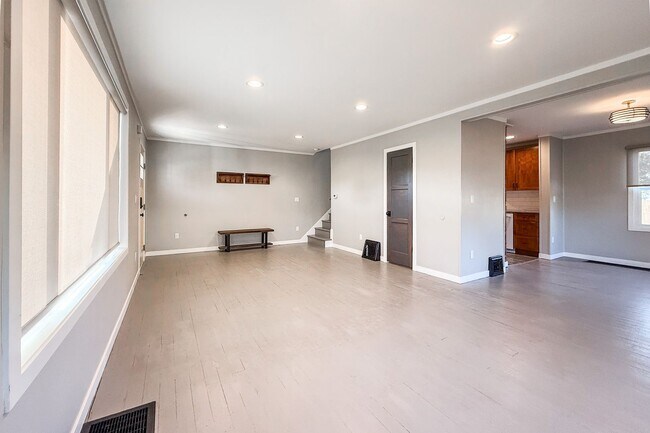 Foto del edificio - Remodeled 3-Bedrom Richland Alphabet Home ...