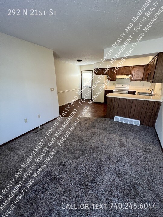 Foto del edificio - 292 N 21st St