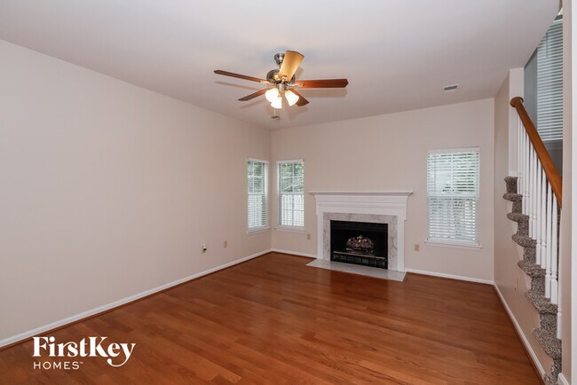 Foto del edificio - 9024 Twilight Hill Ct