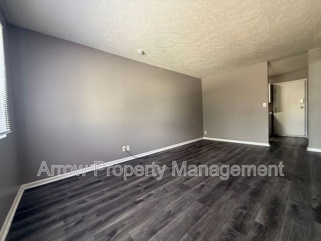 Foto del edificio - 1215 E Street-5