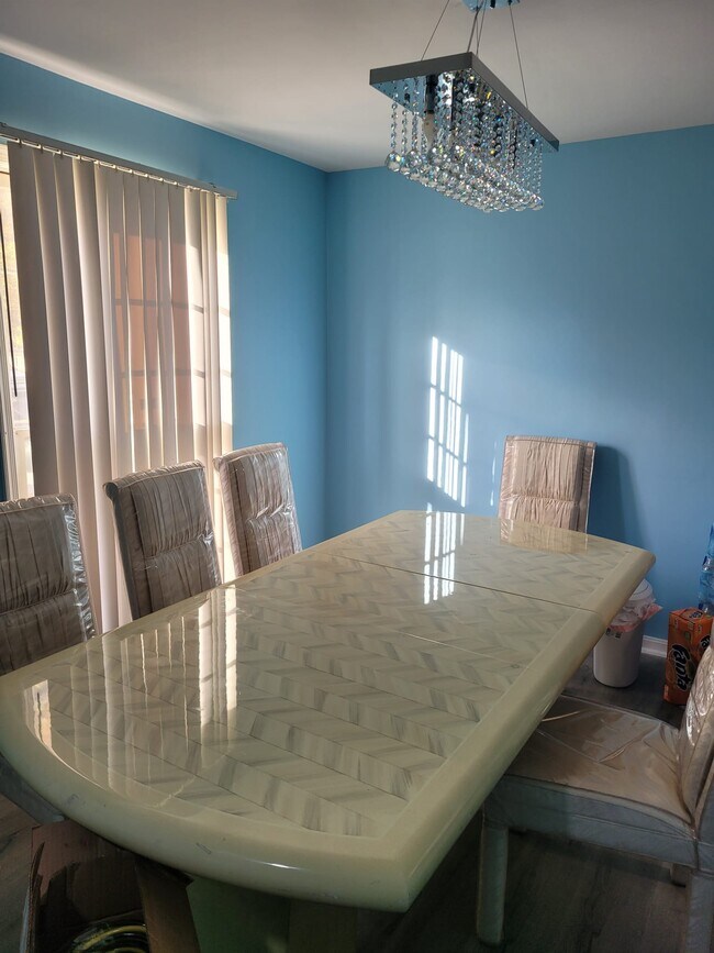 Building Photo - 14818 Belle Ami Dr