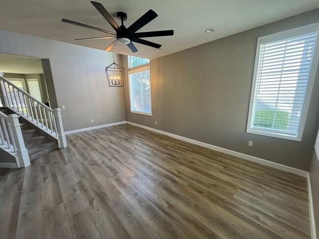 Building Photo - 30133 Destiny Dr