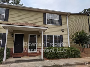 Building Photo - 105 Westchester Dr