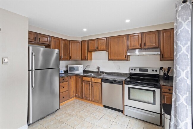 Foto del edificio - 1221 Pawtucket Blvd