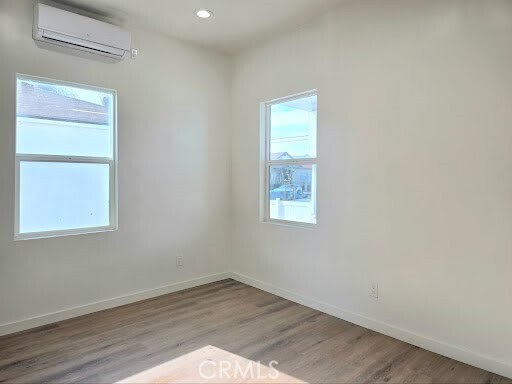 Building Photo - 1356 E 94th St