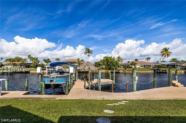 Foto del edificio - 1911 SE 32nd Terrace