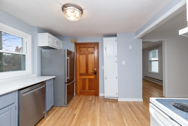 Building Photo - 16R Union St