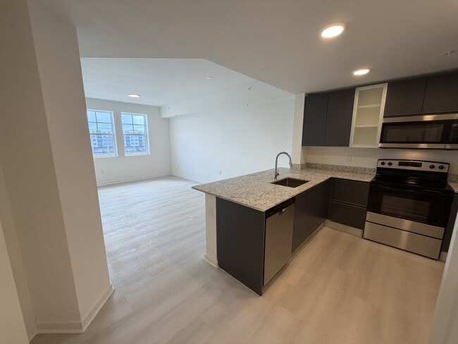 Building Photo - 5587 Millenia Blvd