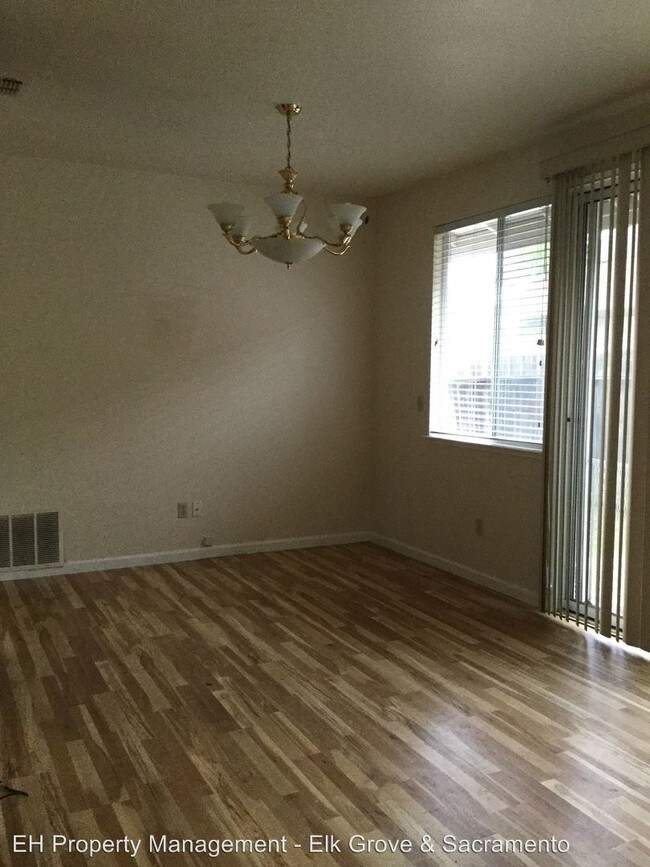 Foto del edificio - 5314 Jade Creek Way