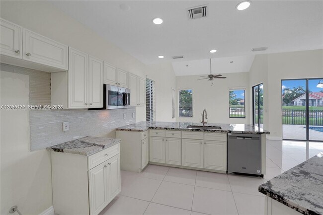 Building Photo - 22281 Tupelo Pl