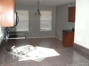 Building Photo - 6602 Nora Vista Wy