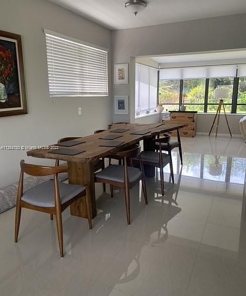 Foto del edificio - 6345 SW 35th St