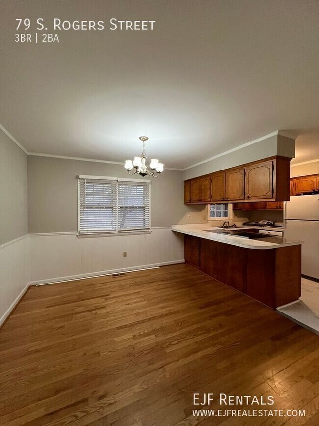 Foto del edificio - 79 S Rogers St