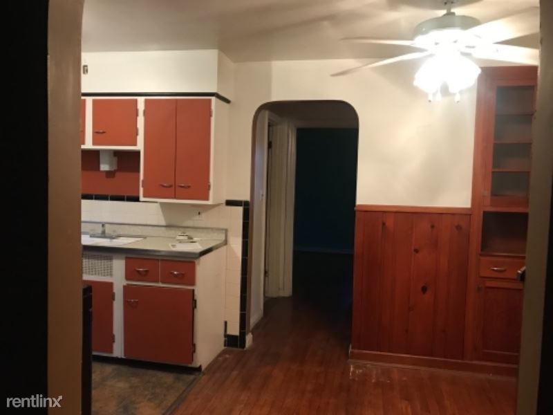 Primary Photo - 2925 Westridge Ave