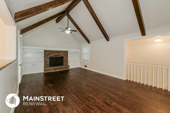 Building Photo - 1022 SE 5th Terrace