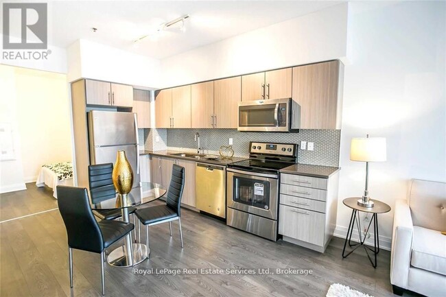 Building Photo - 55 Speers Rd