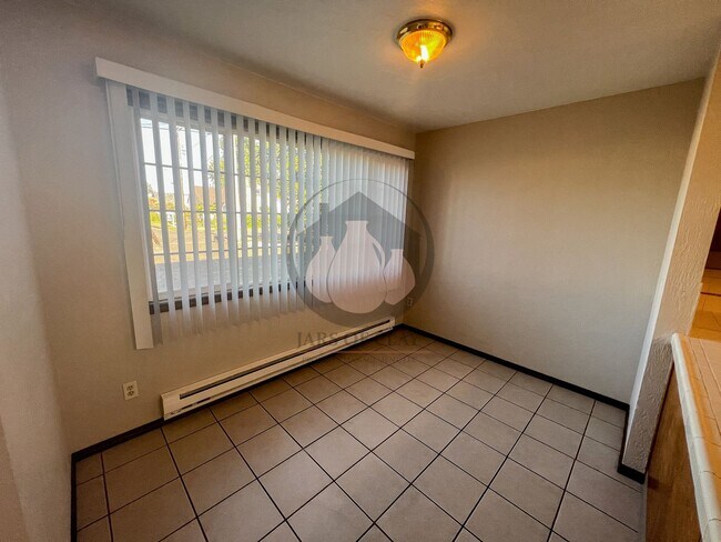 Foto del edificio - 347/349 Chicago #2023-LL761B