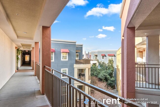 Building Photo - 809 Auzerais Ave